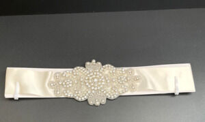 NWT David's Bridal Belt Sash Rhinestone Pearl Crystal Wedding Dress Ribbon Ivory